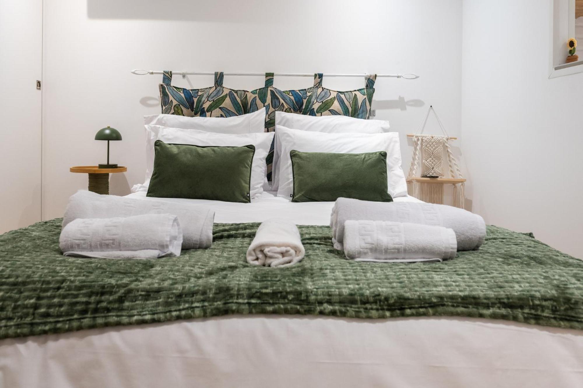 Hotel Entre Linhas Coimbra Zewnętrze zdjęcie